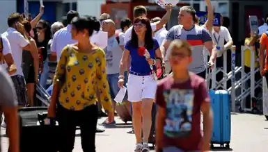 Ruslar İçin 2024'ün En Popüler Tatil Yeri: Türkiye!